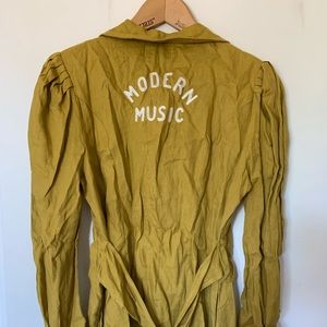 Brand new, never worn Fashion Brand Company linen mini dress